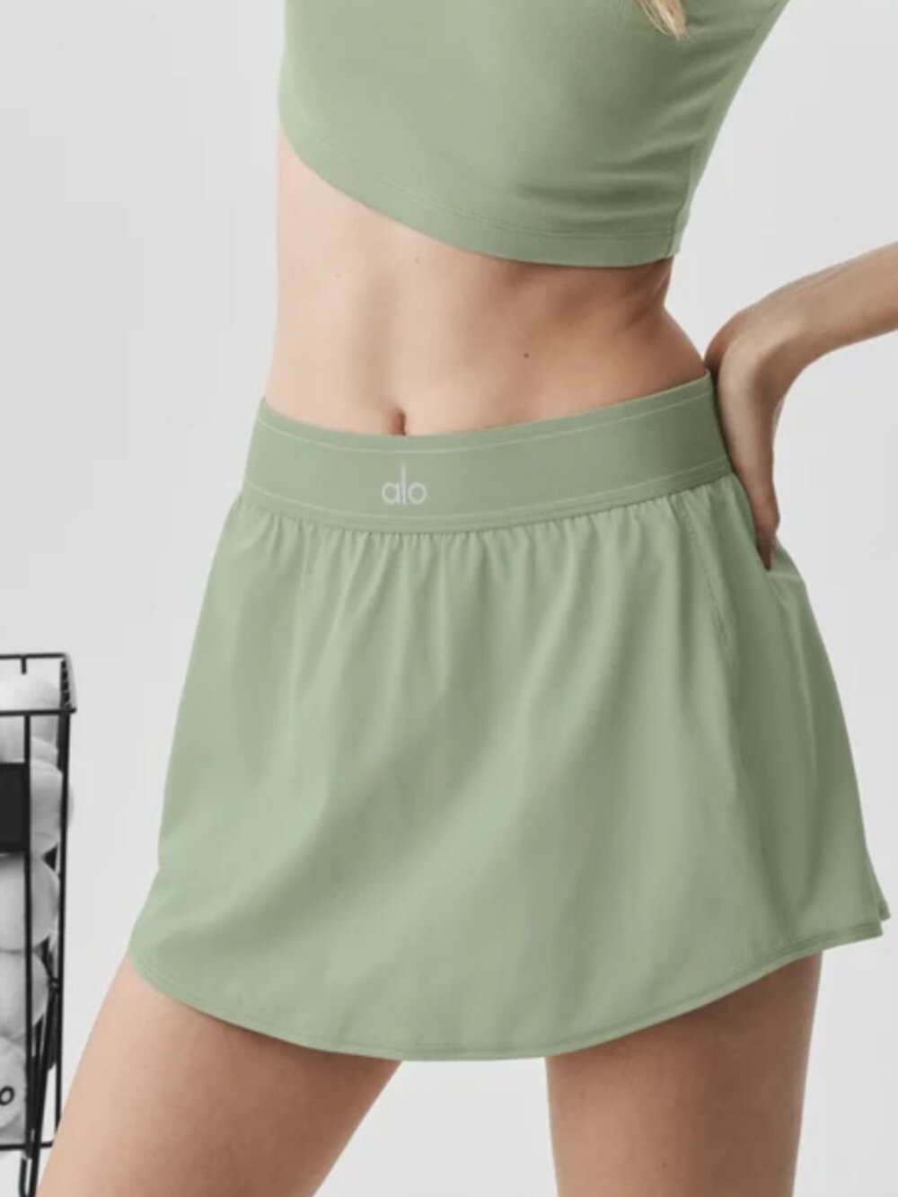 Alo Yoga Match Point Mini Tennis Skirt Dune Grass 🌿 Athleisure Style 🌱 S-M
